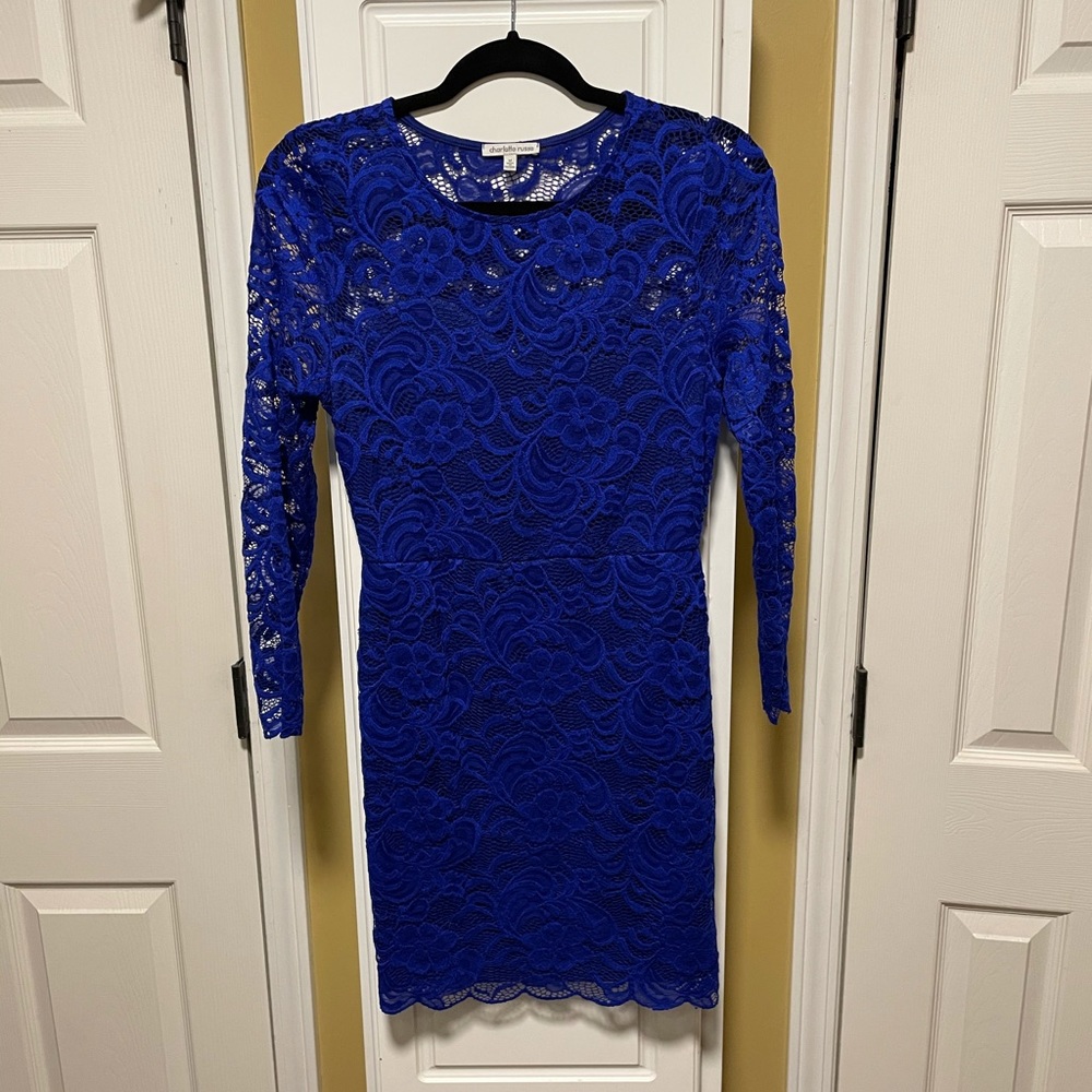 Women’s dress
